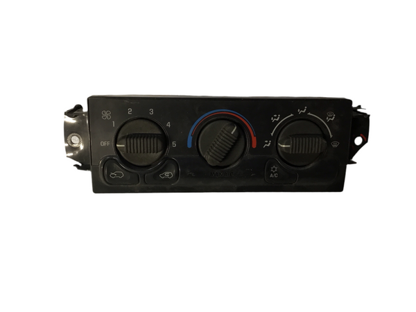 1999 2000 2001 2002 Chevrolet Silverado 1500 2500 3500 GMC Sierra Yukon AC Heat Climate Control HVAC