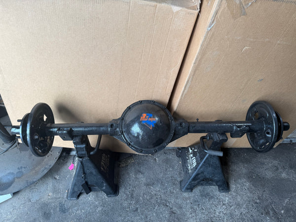 1980 1981 Jeep CJ7 AMC 20 3.54 Rear Axle Assembly Narrow Drum Brakes