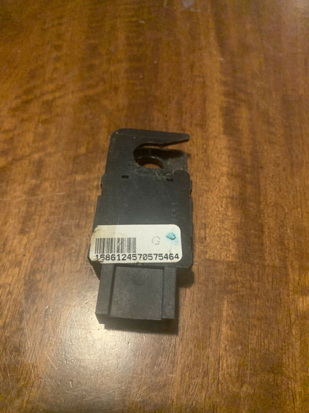 2007-2008 Chevrolet Silverado Stoplight Stop Brake Light Switch