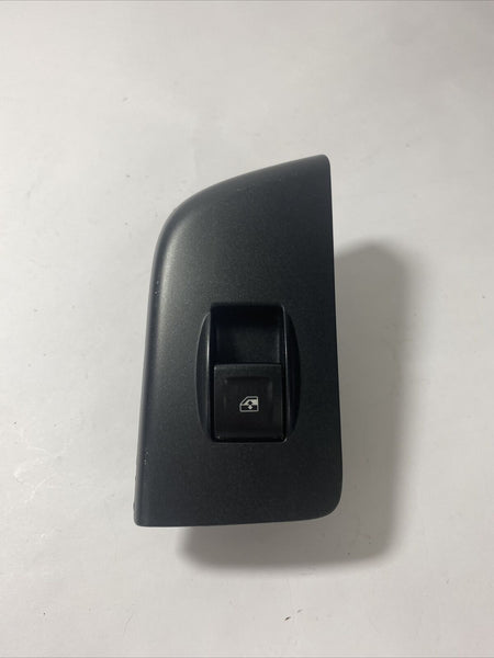14 15 16 17 18 Chevy Silverado 1500 2500 Rear Right Door Window Switch Bezel