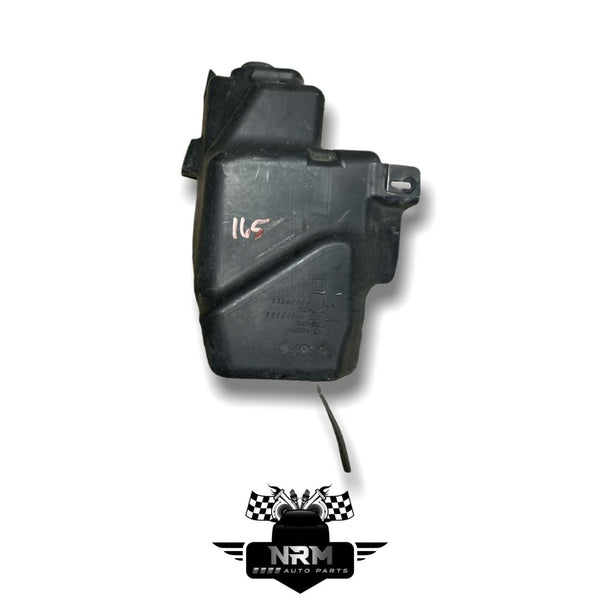 2012 2013 2014 Chevrolet Cruze windshield washer reservoir bottle 13260596