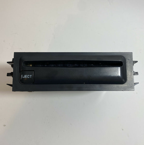 1995 1996 1997 1998 1999 2000 2001 2002 Chevy Tahoe Suburban Silverado Sierra Disc CD Player