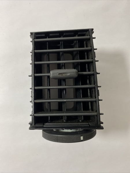 2003 2004 2005 2006 2007 2008 2009 Toyota 4Runner Dash A/C Air Vent Left Center LH 55670-35090