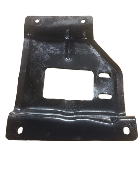 1999 2000 2001 2002 2003 2004 Ford F-250 F-350 F-450 F-550 Excursion Front Left Driver Bumper Mounting Bracket 81b17b984