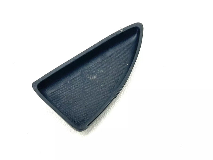 2016 2017 2018 2019 2020 2021 2022 2023 Chevy Malibu Ls Front Left Door Armrest Pull Cup Bolt Insert