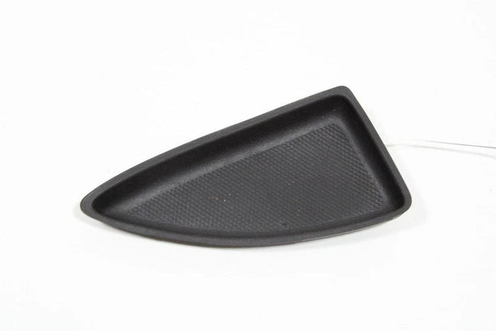 2016 2017 2018 2019 2020 2021 2022 2023 Chevy Malibu Right Door Armrest Pull Cup Bolt Insert