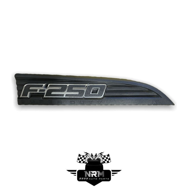 2011 - 2016 Ford F-250 Super Duty XL Right Side Fender Emblem cc34-25000a72-aaw