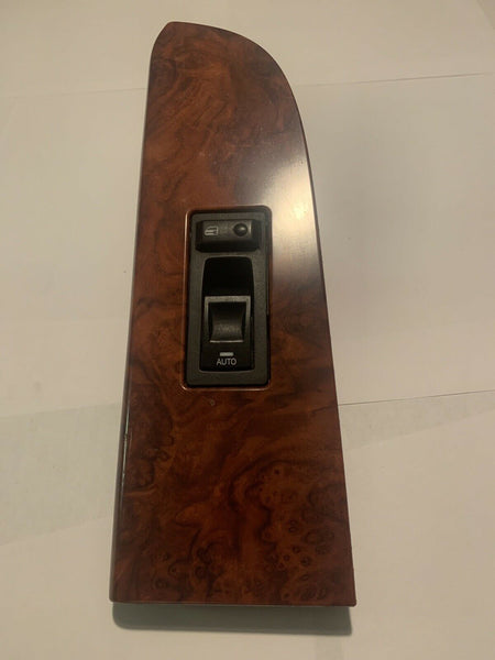 2005-2007 Jeep Commander Passenger Right Front Window Switch Bezel Woodgrain