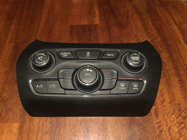 2014 - 2018 Jeep Cherokee Temperature Control Traction & Radio Control