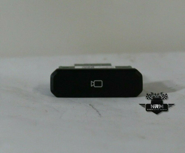 2017 - 2020 Ford F-250 F-350 F-450 F-550 Rear Camera View Switch