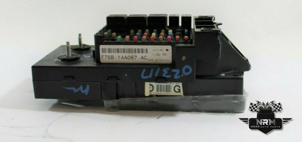 97 98 Ford Expedition Interior Fuse Box Relay Junction Block F75B-14A067-AC