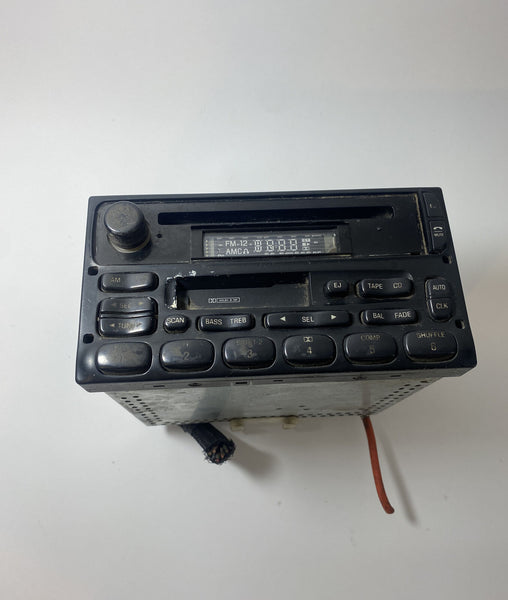 99 00 01 Ford F-250 F-350 AM FM Radio Cassette CD Player * For Parts