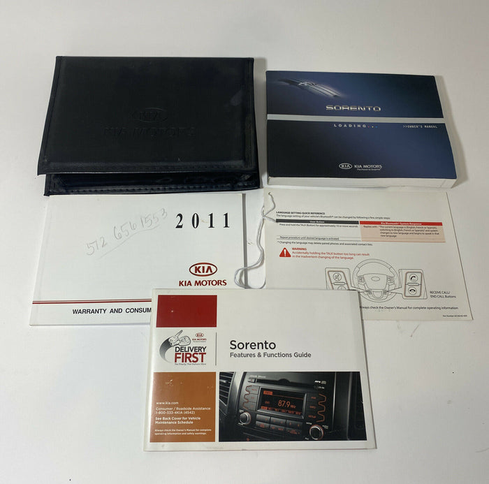 2011 Kia Sorento Owners Manual User Guide w/ Case