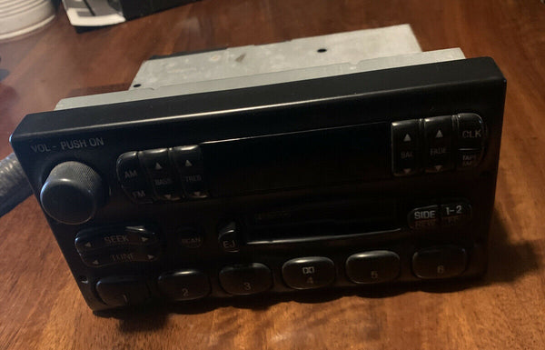 1999-2004 Ford Radio AM FM Cassette Stereo OEM F-250 F-350