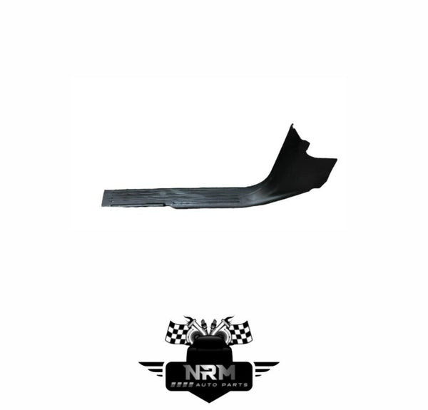 2014-2018 Chevrolet Silverado 1500 Front Right Upper Side Door Scuff Plate Grey