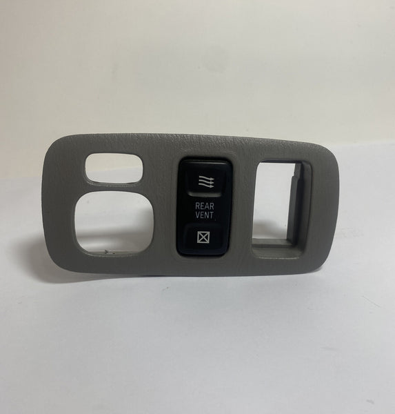 04 05 06 07 08 09 10 Toyota Sienna Rear Vent Mirror Switch Bezel Gray