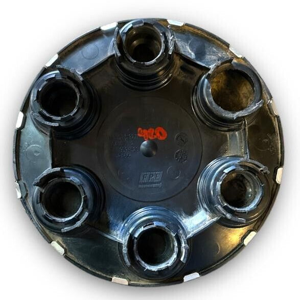 Used OEM Chevy 6-Lug Wheel Center Cap - Fits 04-07 Tahoe, Suburban, Silverado 1500, Part #9594520