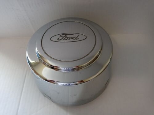 1999 2000 2001 2002 2003 2004 Ford F-350 Rear Center Cap Dually Chrome